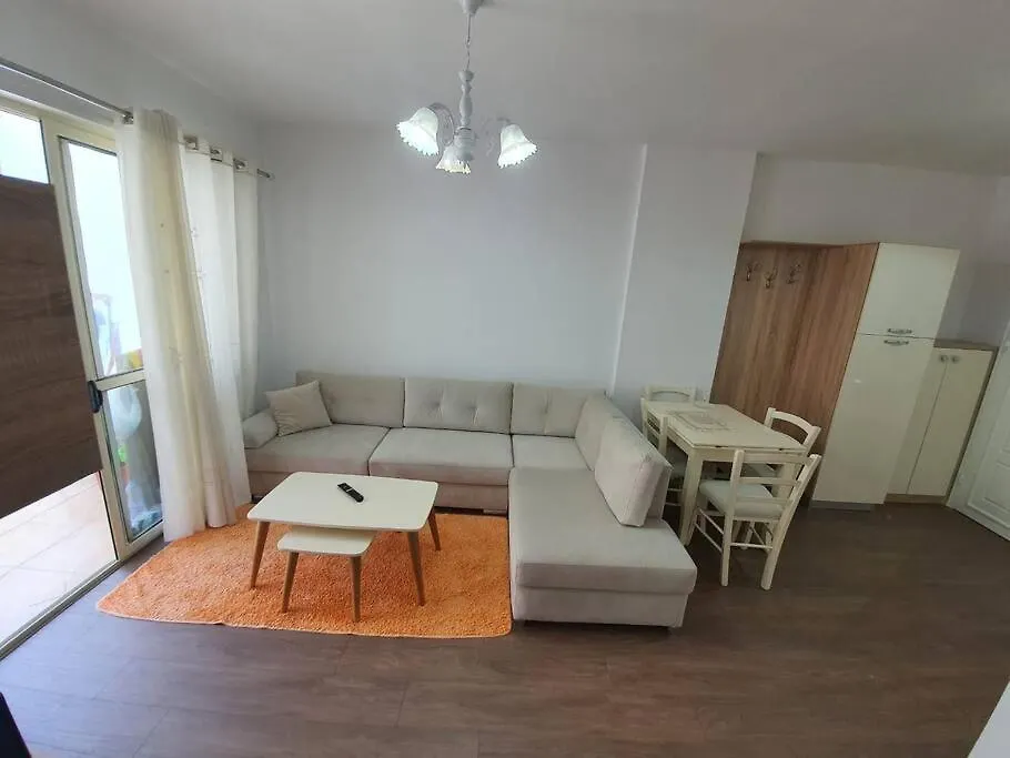 New Cozy Apartment Durres Beach