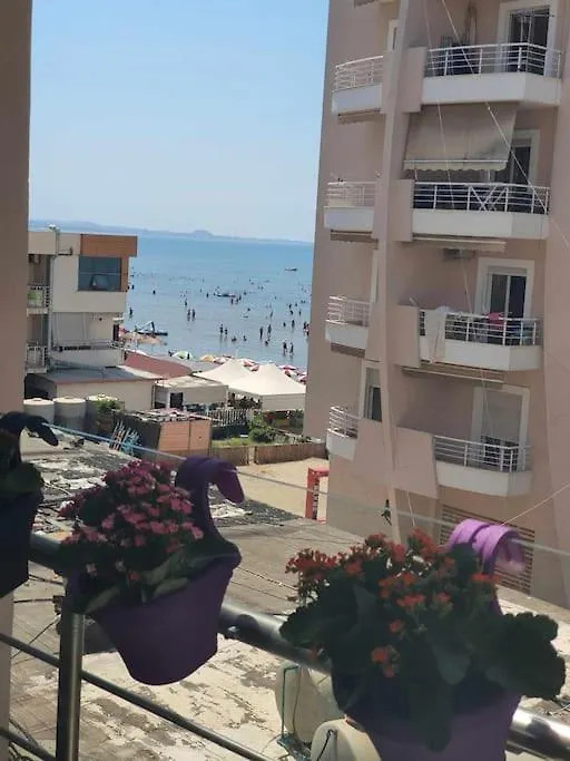New Cozy Apartment Durres Beach 알바니아